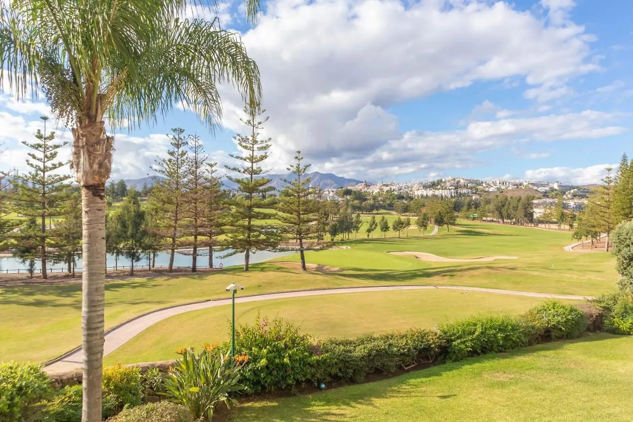 Fairway Apartman Mijas Golf 1 - Golondrinas 0*,