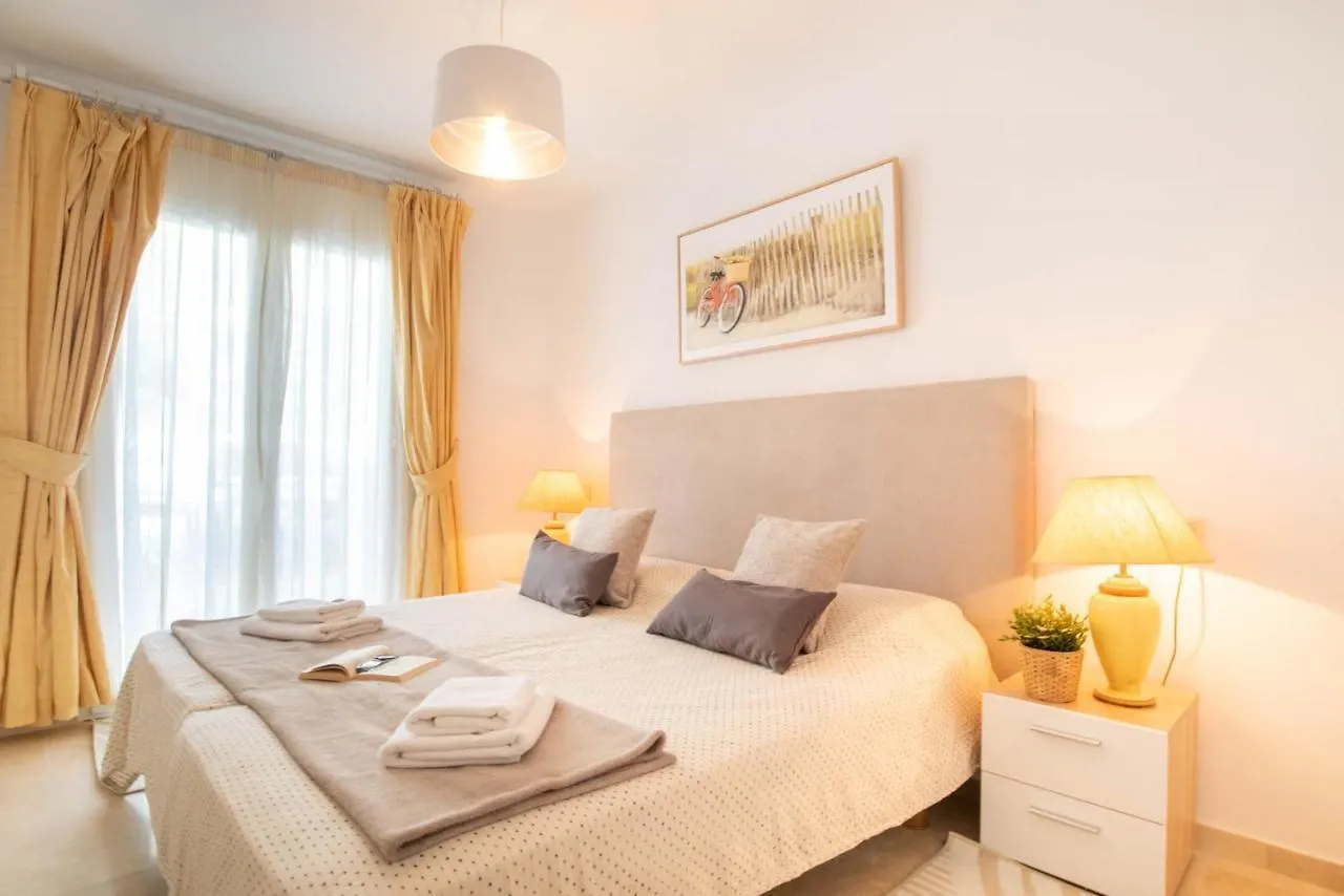 Fairway Apartman Mijas Golf 1 - Golondrinas 0*,  Spain